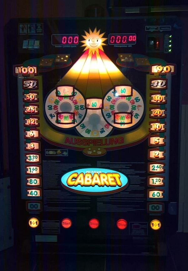 Cabaret Merkur adp 1993 dunkel