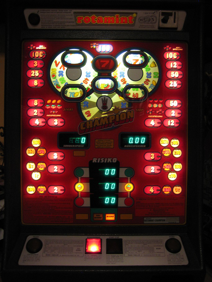 Champion Rotamint rote FrontscheibeNSM Lwen 1985 dkl