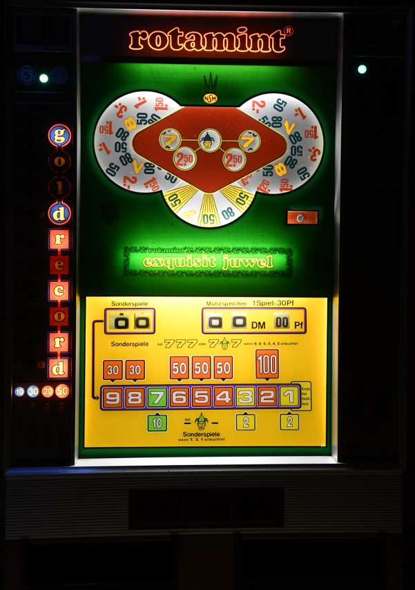 Exquisit Juwel Rotamint NSM 1976 grün dunkel