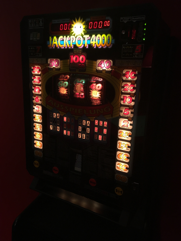Jackpot 4000 adp 1993 dunkel