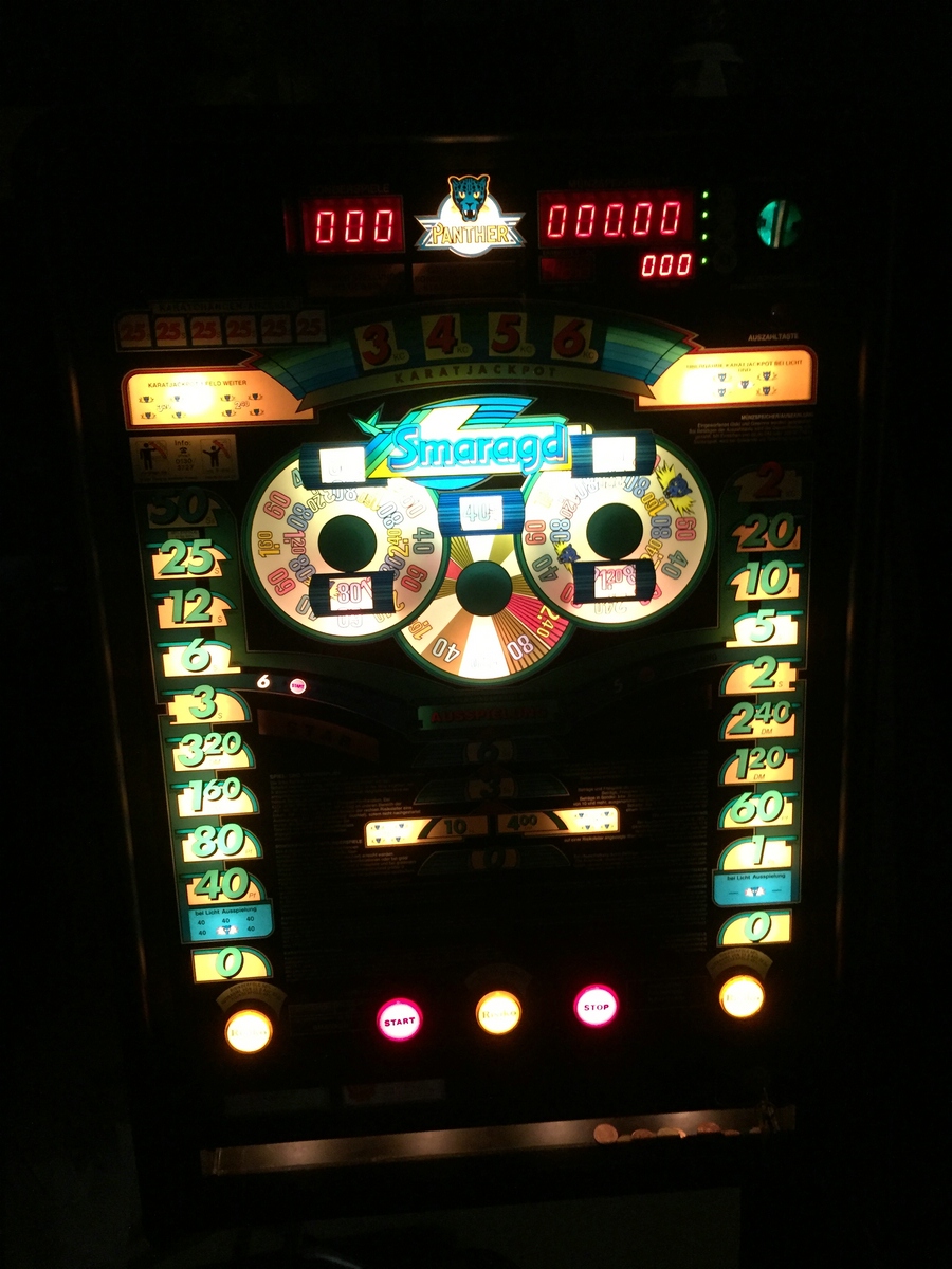 Smaragd Panther 1994 AN